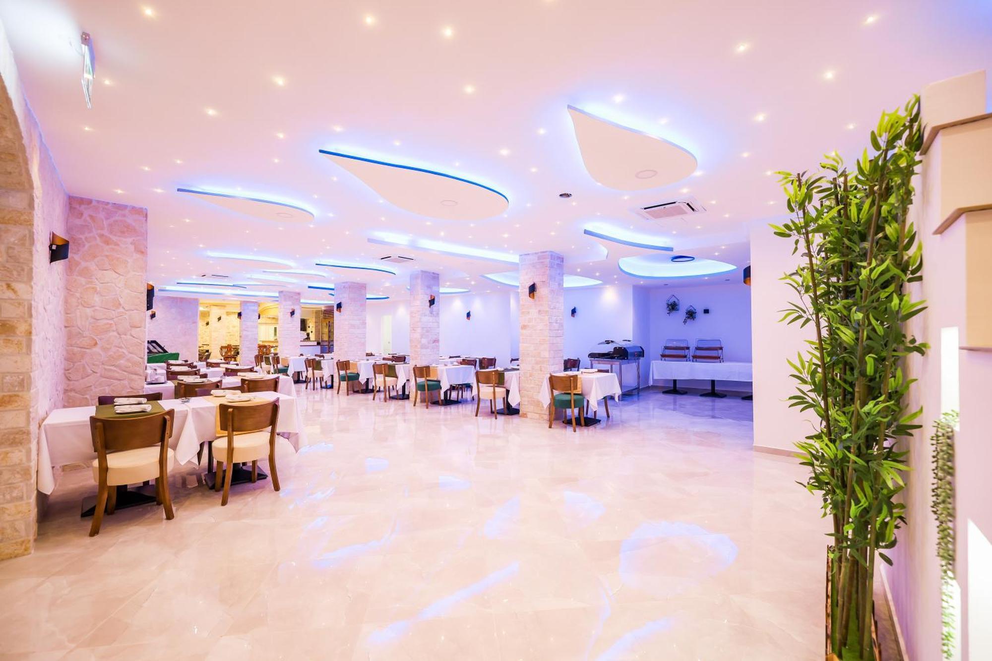 Hotel Kanjon Zrmanje Обровац Екстериор снимка