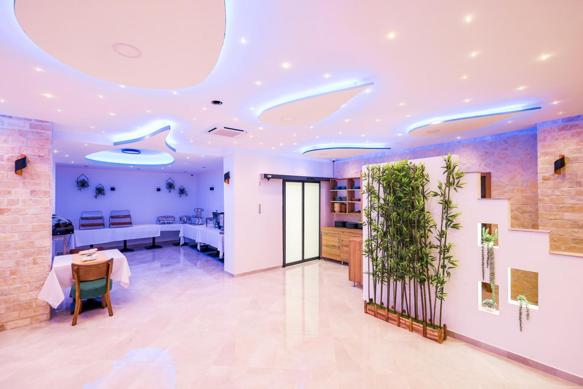 Hotel Kanjon Zrmanje Обровац Екстериор снимка