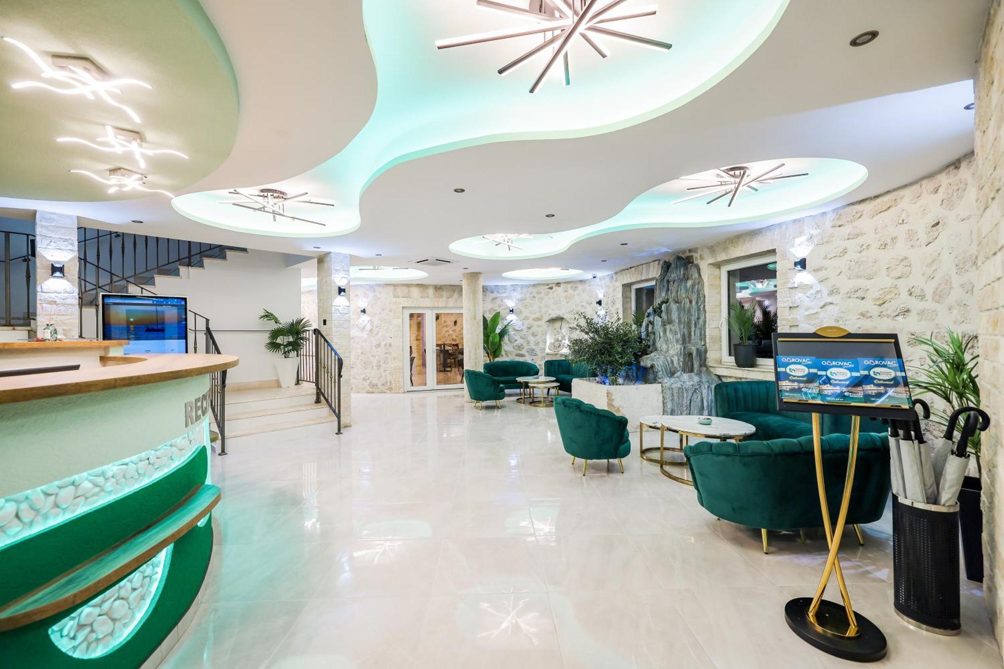 Hotel Kanjon Zrmanje Обровац Екстериор снимка