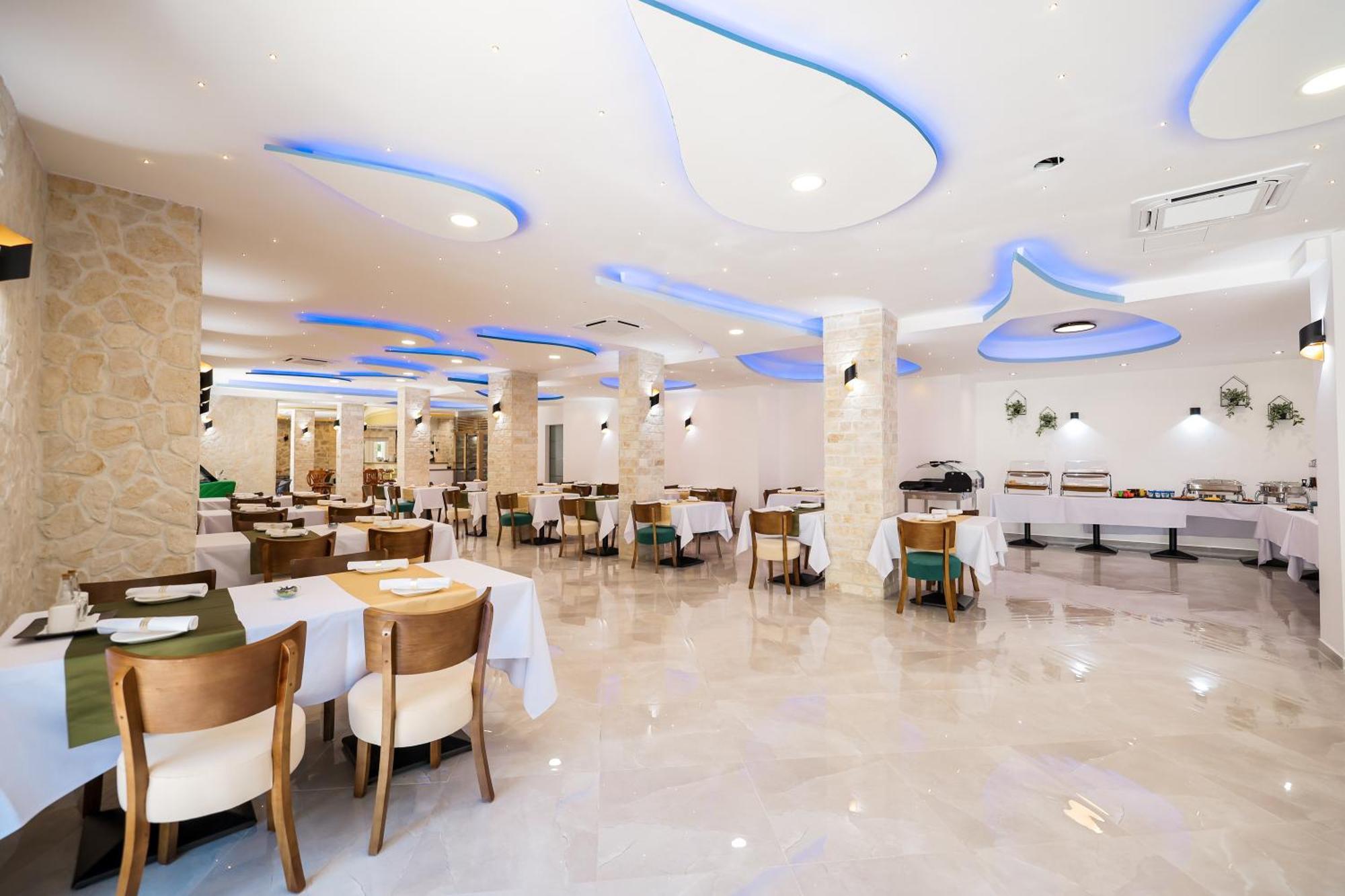 Hotel Kanjon Zrmanje Обровац Екстериор снимка