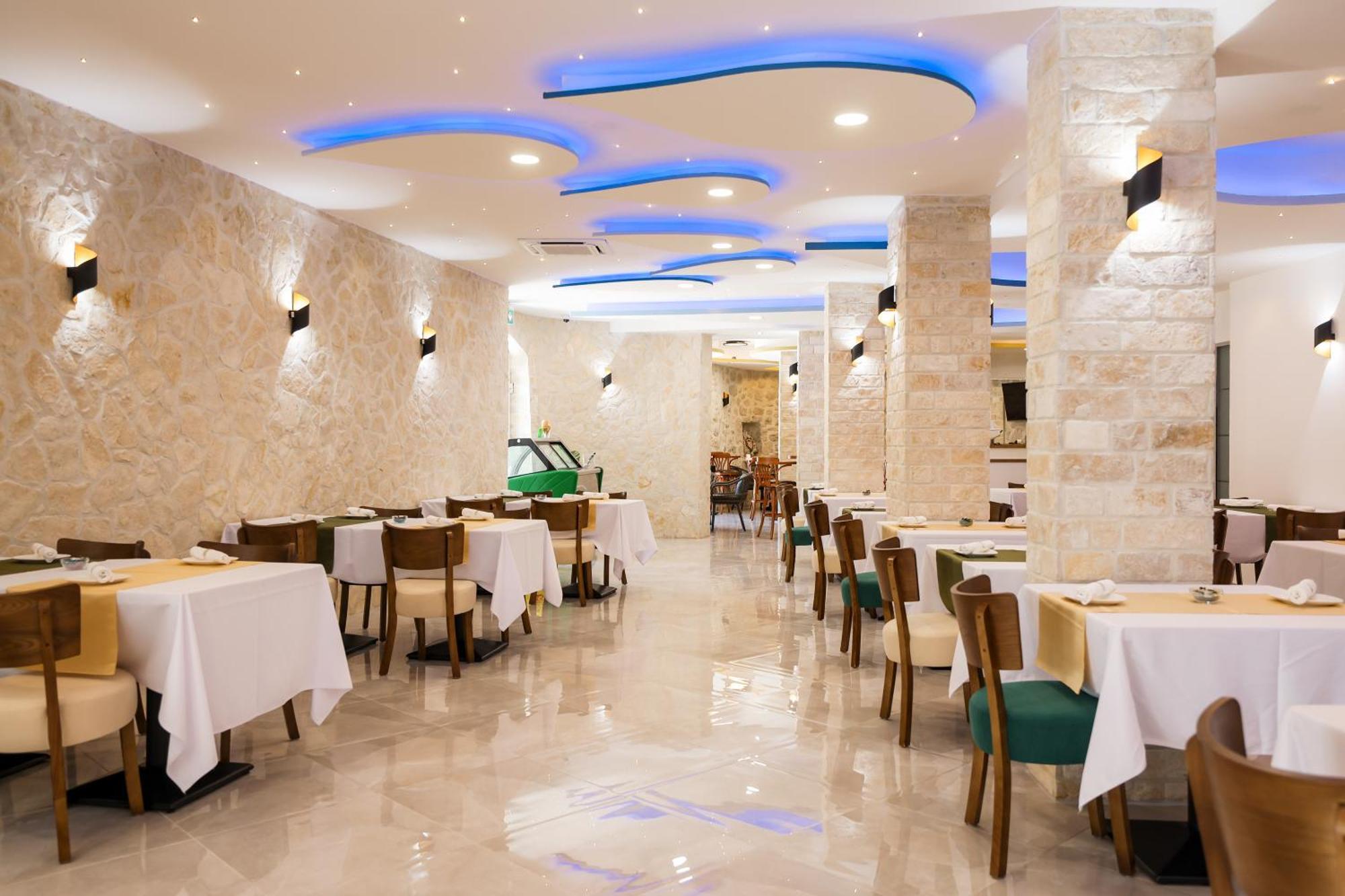 Hotel Kanjon Zrmanje Обровац Екстериор снимка