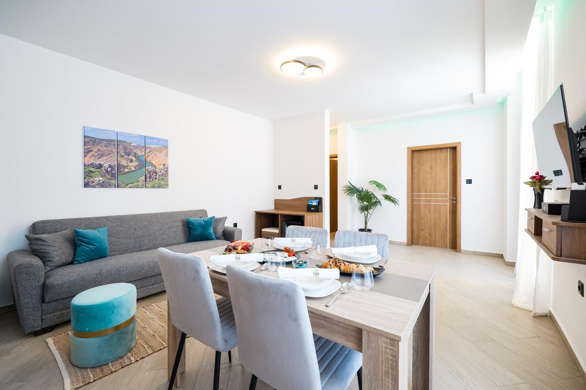 Hotel Kanjon Zrmanje Обровац Екстериор снимка